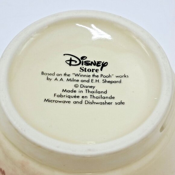 Disney Winnie The Pooh Mug "Cute As Can Bee" Huggable Since 1966 Vintage Look - Picture 3 of 3